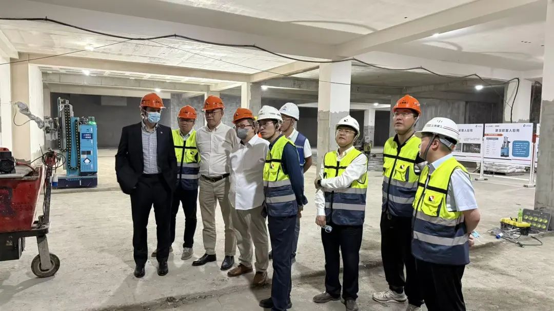 蔚建機器人 “尖兵” 集結，上海建工一建集團力推“內墻粉刷系列機器人”的規模化應用